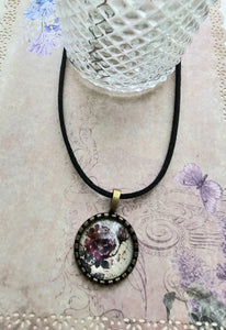 Amour in Bloom Necklace