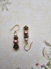 Pearls & Petals Earrings